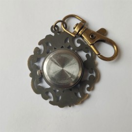 Vintage Flower Pocket Watch Hollow Novelty Bronze Key Chain Creative Quartz Watch Trend Pendant Bag Accessories