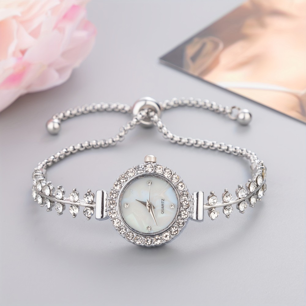 Women's Round Rhinestone Quartz Watches Zinc Alloy Adjustable Strap Zinc Alloy Pointer Zinc Alloy Case, Glamorous Style For Dresses And Everyday Wear