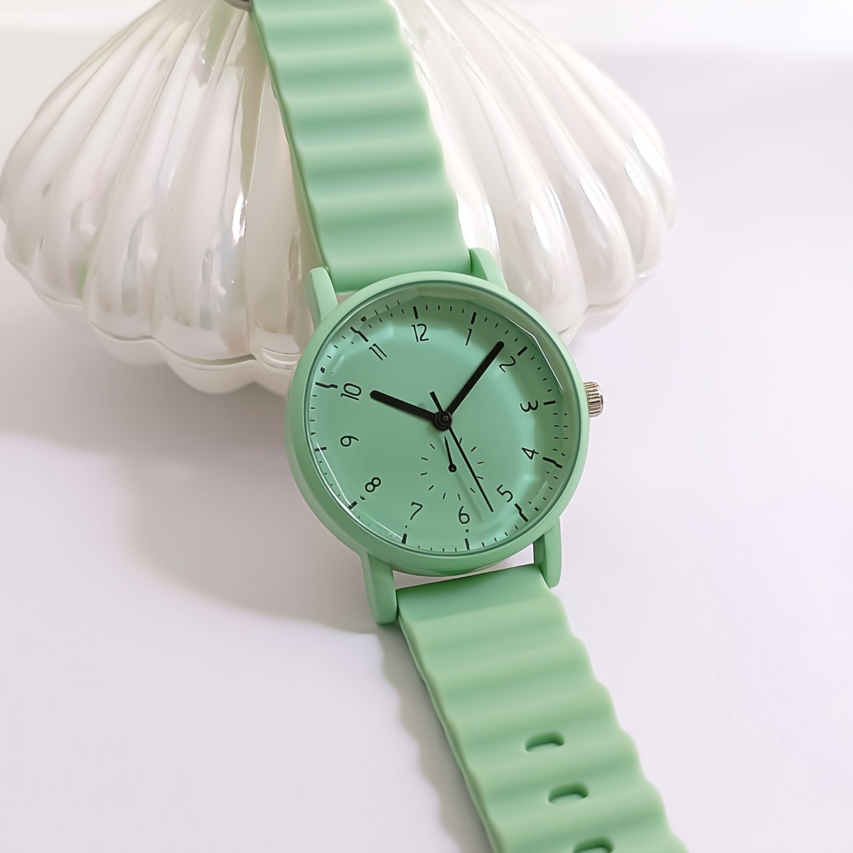 cute macaroon color quartz watch casual round pointer analog fashion silicone wrist watch for women daily use details 0